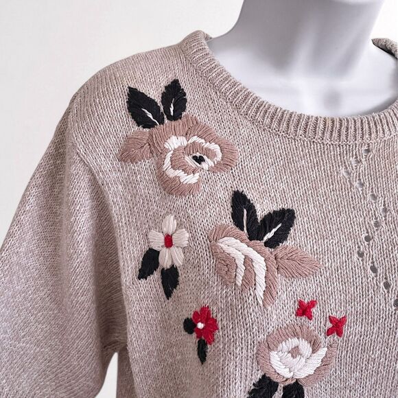 Vintage Embroidered Short Sleeve Sweater Sz M Knit Top Beige Floral Grandmacore - Picture 3 of 7